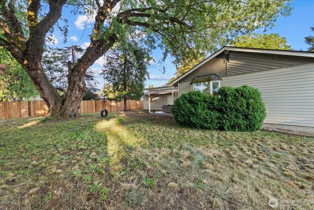 1235 23rd Street SE, Auburn, WA 98002