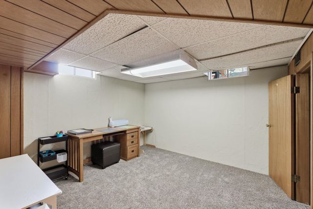 7407 E Plaza Ln, Wichita, KS 67206