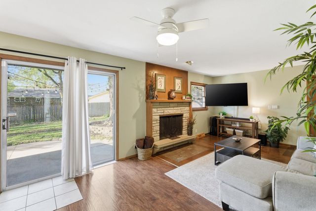7407 E Plaza Ln, Wichita, KS 67206