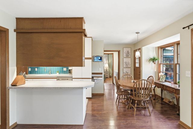 7407 E Plaza Ln, Wichita, KS 67206