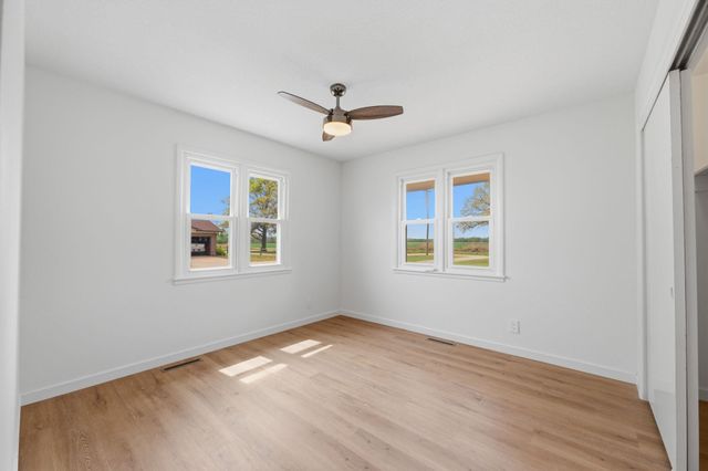 1418 N Meridian Rd, Peck, KS 67120
