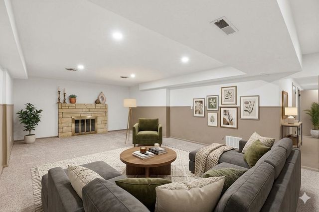 1418 N Meridian Rd, Peck, KS 67120