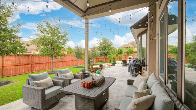 19502 W Stone Caldwell Drive, Cypress, TX 77433
