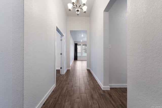 15729 La Subida, Helotes, TX 78023