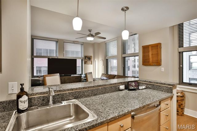 314 N Broadway 905, St Louis, MO 63102