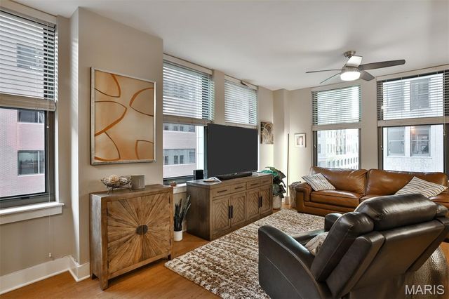 314 N Broadway 905, St Louis, MO 63102
