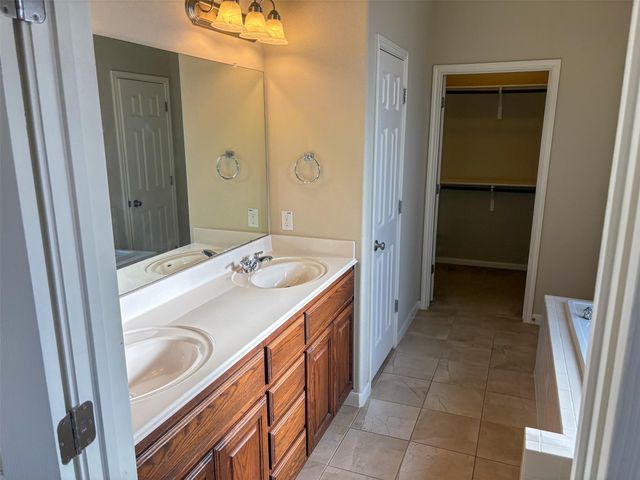 104 Latitude LN, Austin, TX 78717