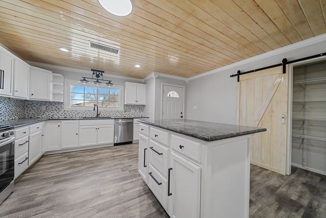 1708 Yale Ave, Big Spring, TX 79720