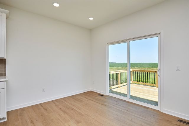 1069 NW Macarthur Lane, Waukee, IA 50263