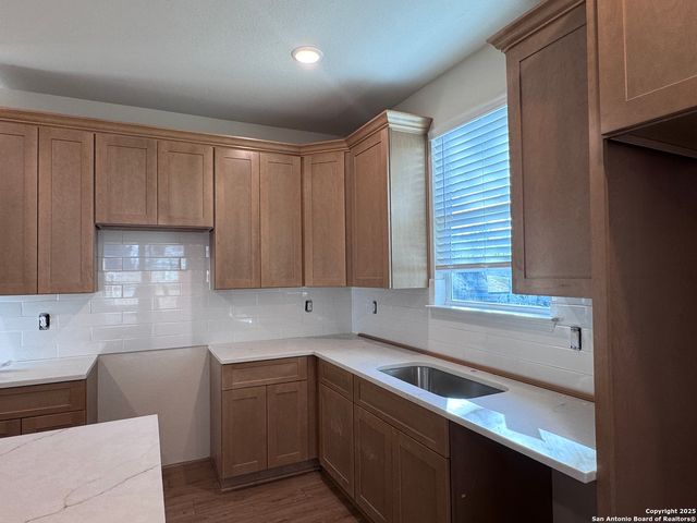 346 Walton Ave, San Antonio, TX 78225