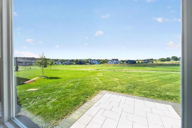 3721 Manistee Way, Verona, WI 53593