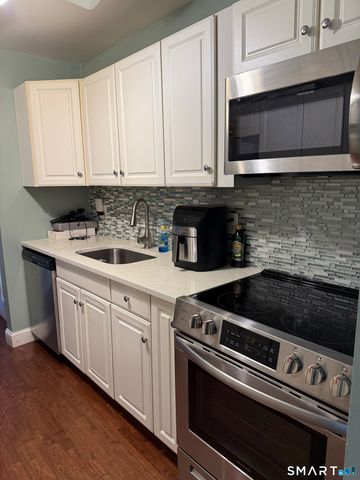 3004 Madison Avenue A, Bridgeport, CT 06606