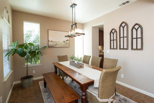 1879 Silvio Way, Oakdale, CA 95361