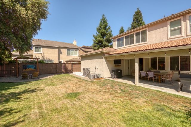 1879 Silvio Way, Oakdale, CA 95361
