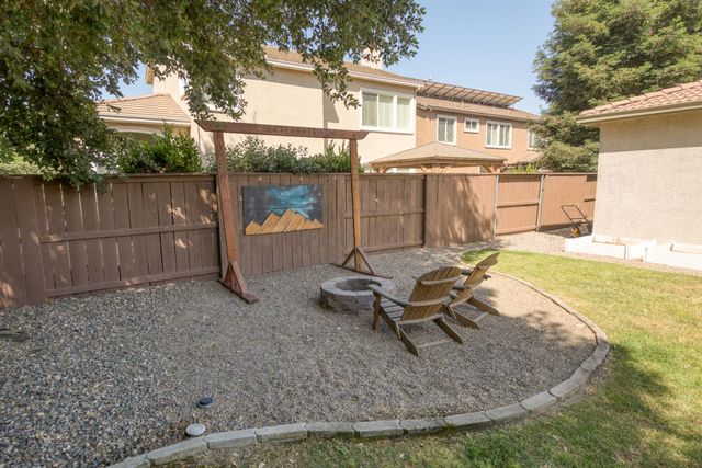 1879 Silvio Way, Oakdale, CA 95361