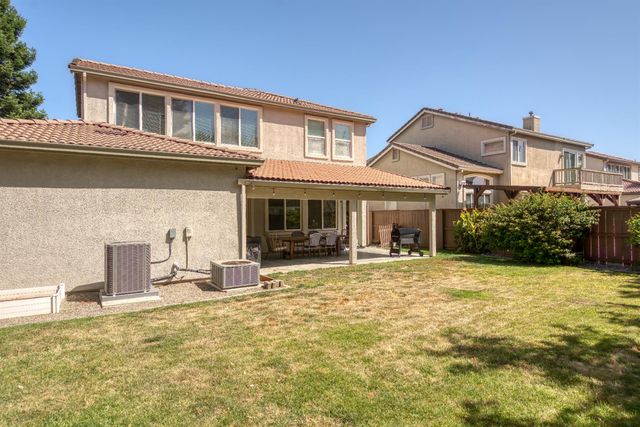 1879 Silvio Way, Oakdale, CA 95361