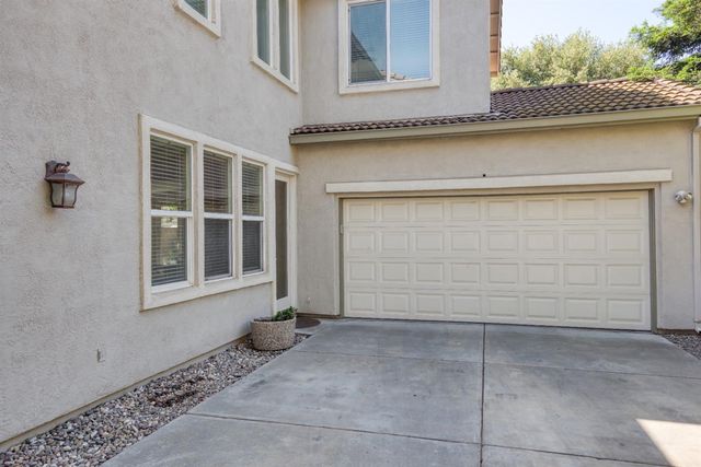 1879 Silvio Way, Oakdale, CA 95361