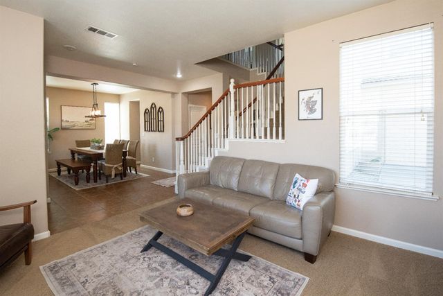 1879 Silvio Way, Oakdale, CA 95361