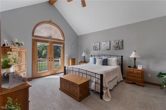3896 Edison Street NE, Hartville, OH 44632