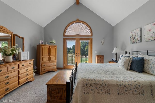 3896 Edison Street NE, Hartville, OH 44632
