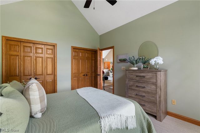 3896 Edison Street NE, Hartville, OH 44632