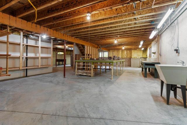 N288 CANDLELITE WAY, Appleton, WI 54915