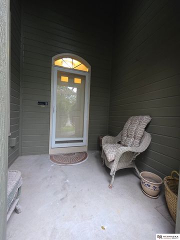 9502 S 27th Street, Bellevue, NE 68147