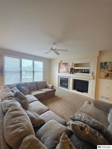 9502 S 27th Street, Bellevue, NE 68147