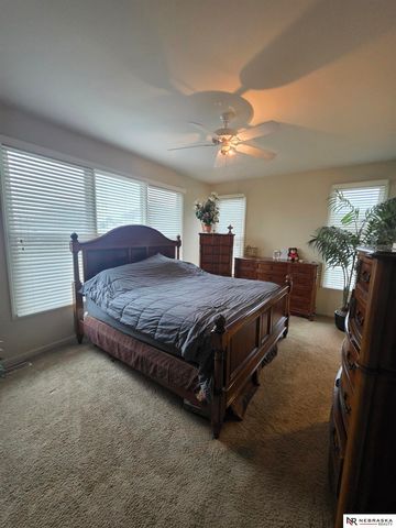 9502 S 27th Street, Bellevue, NE 68147