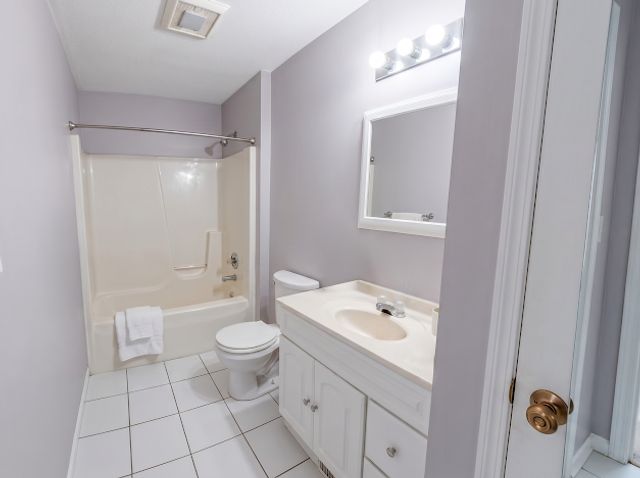5259 Knox Avenue N, Minneapolis, MN 55430