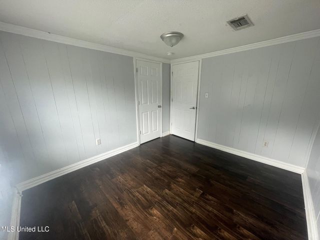 4831 Community Avenue, Moss Point, MS 39563