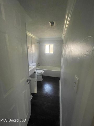 4831 Community Avenue, Moss Point, MS 39563