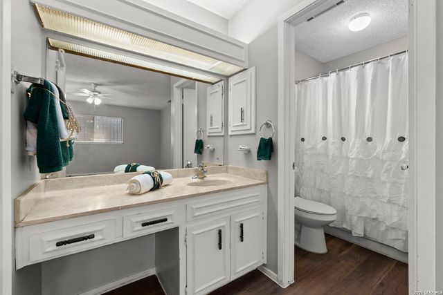 5815 Echoway, San Antonio, TX 78247