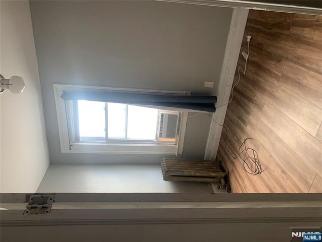 76 Cutler Street, Newark, NJ 07104