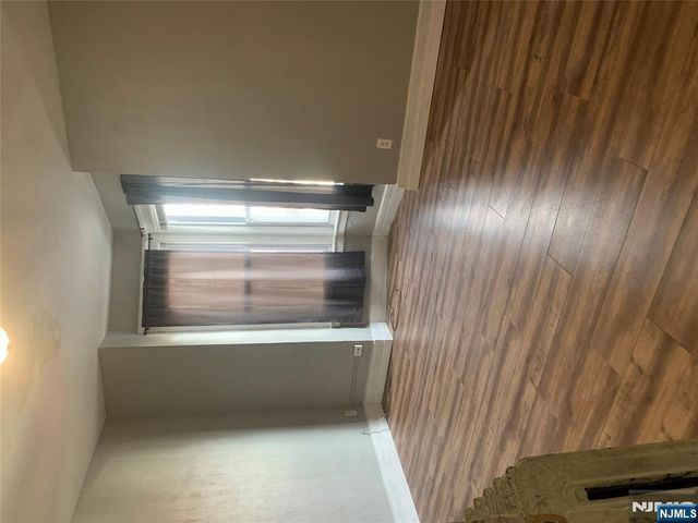76 Cutler Street, Newark, NJ 07104