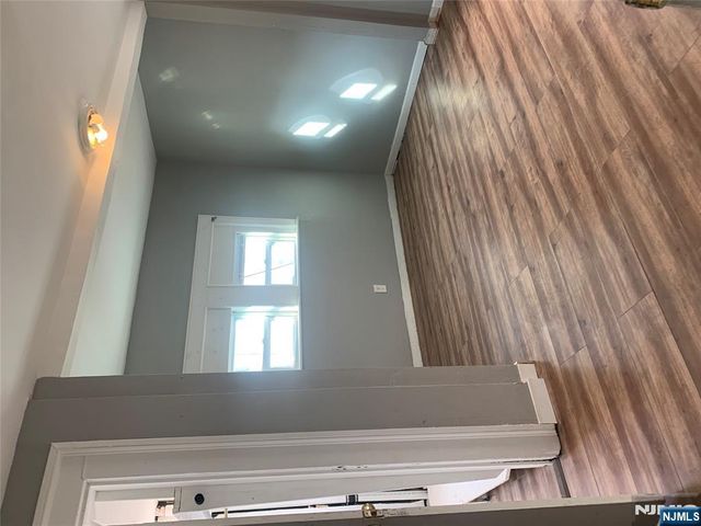 76 Cutler Street, Newark, NJ 07104