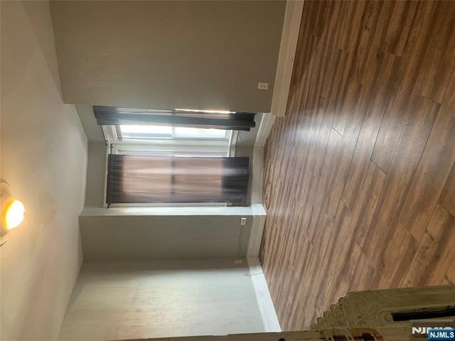 76 Cutler Street, Newark, NJ 07104