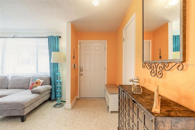 3011 N OLEANDER AVENUE, Daytona Beach, FL 32118