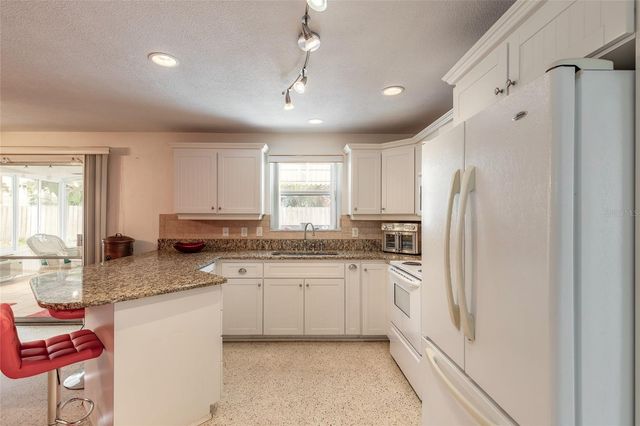 3011 N OLEANDER AVENUE, Daytona Beach, FL 32118