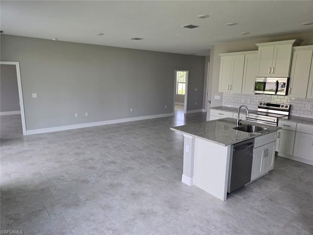 1924 Holyoke AVE, Lehigh Acres, FL 33972