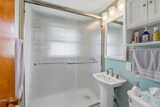 W10300 Sunny Point Road, Beaver Dam, WI 53916