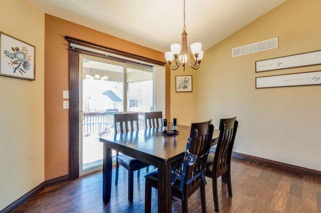 8517 W Candlewood Ct, Wichita, KS 67205