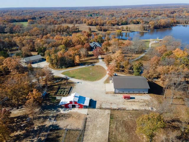 16175 N OLD NO 7, Harrisburg, MO 65256