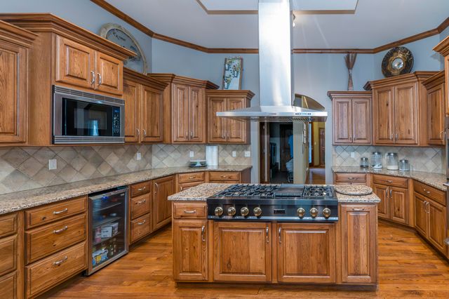 16175 N OLD NO 7, Harrisburg, MO 65256