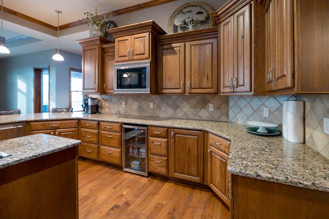 16175 N OLD NO 7, Harrisburg, MO 65256