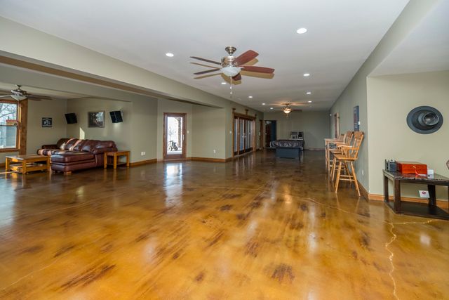 16175 N OLD NO 7, Harrisburg, MO 65256