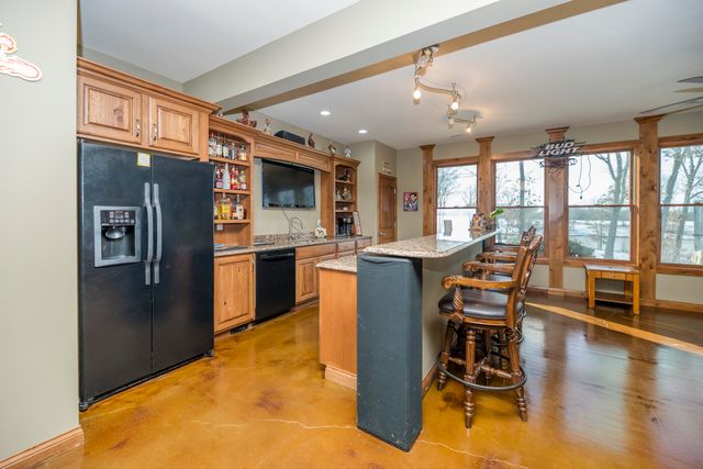 16175 N OLD NO 7, Harrisburg, MO 65256