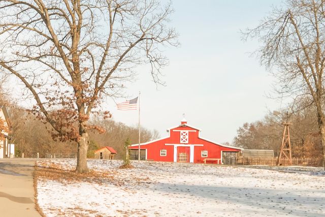 16175 N OLD NO 7, Harrisburg, MO 65256