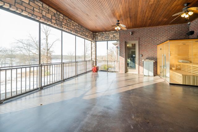 16175 N OLD NO 7, Harrisburg, MO 65256