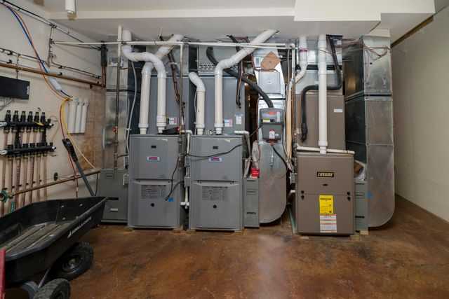 16175 N OLD NO 7, Harrisburg, MO 65256